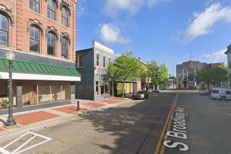Broadway Gets Toasted: New York Bagel Shop Headed To Downtown Salem