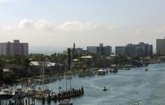 Broken Fort Myers Beach Pier Has Lee County Storming Washington