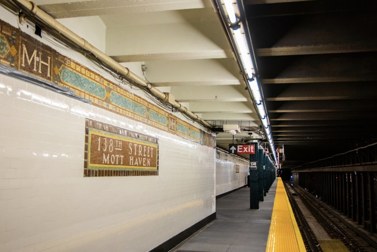 Bronx 5 Train Attack Has Cops Hunting Subway Suspect