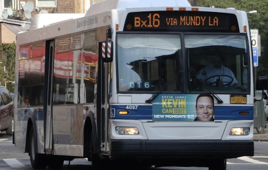 Bronx Bx16 Bus Smashup Leaves 15 Hurt In Edenwald