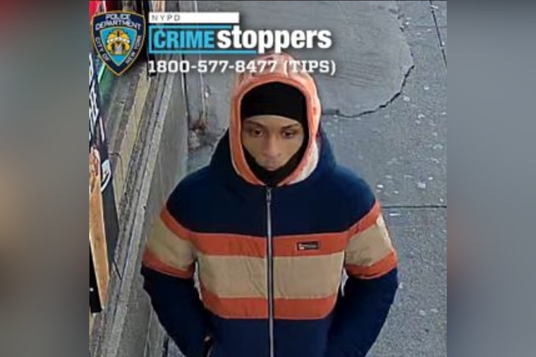 Bronx Cops Hunt Knife-Wielding Attacker In Mount Eden Double Stabbing