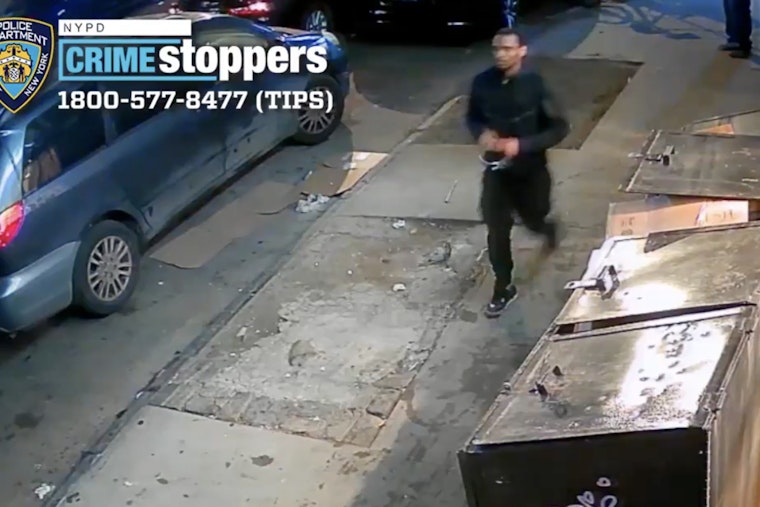 Bronx Gunman On The Run After 29-Year-Old Shot Inside East 166th Street Building