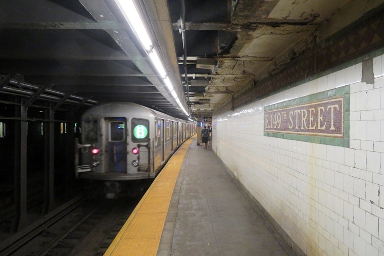 Bronx Subway Showdown: Man Shoved Onto Tracks At East 149th Street Station