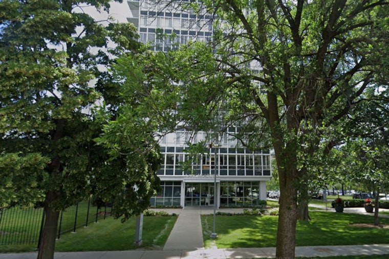 Bronzeville Boils As ComEd Drags Out AC Fixes