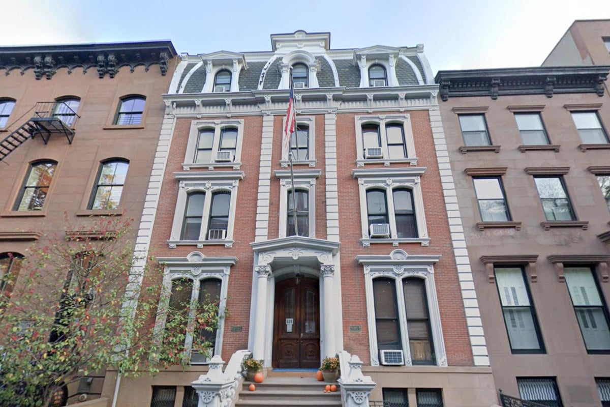 Brooklyn Bar Lists Landmark Brooklyn Heights HQ For $12M