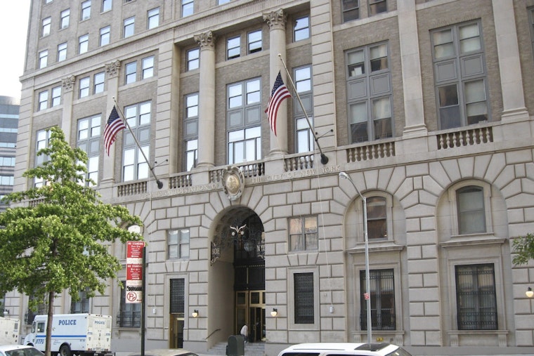 Brooklyn Court Brawl Over Yeshiva Lessons Puts Kids’ Basic Education On Trial