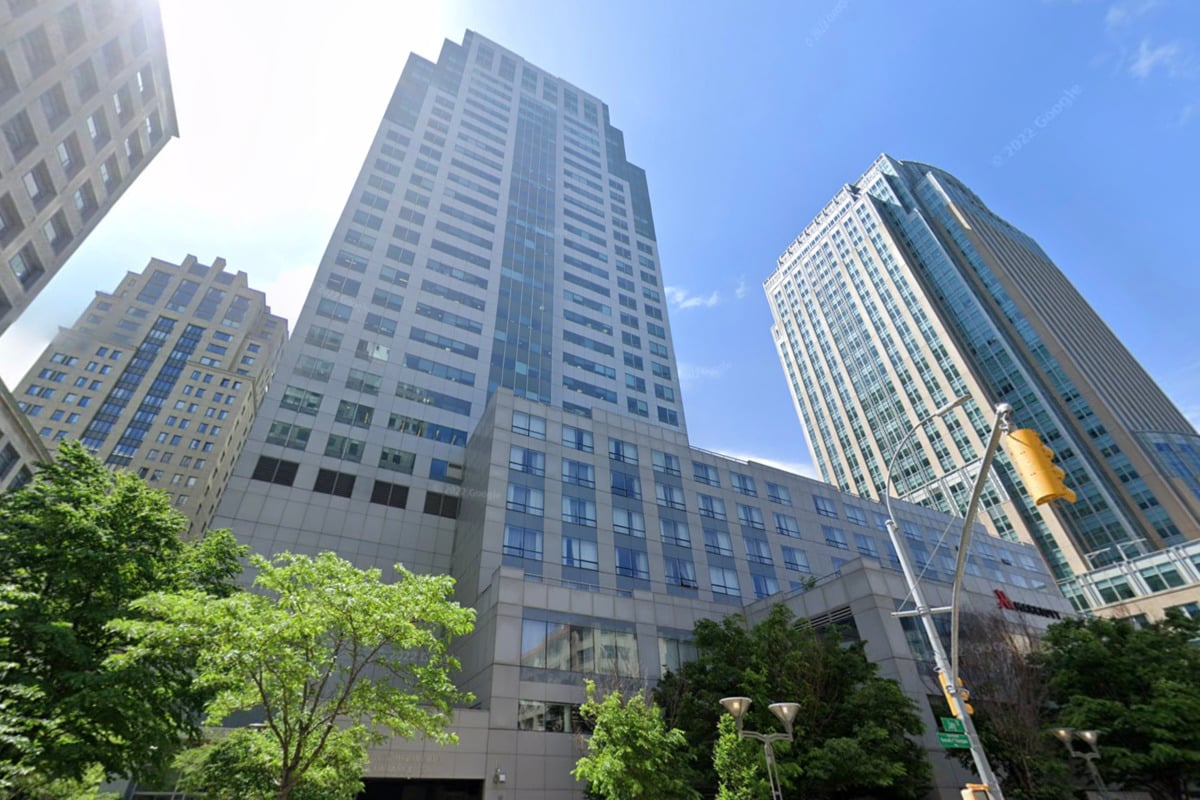 Brooklyn judge vacates 1979 rabbi murder conviction