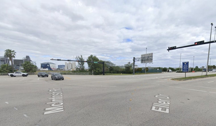 Broward Deputy Hit By Car In Port Everglades Traffic Chaos