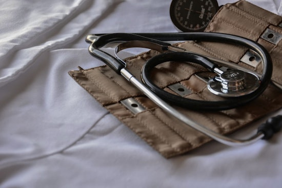 Broward Nurse Gives Up License After Notes On Dead Patient Spark Probe