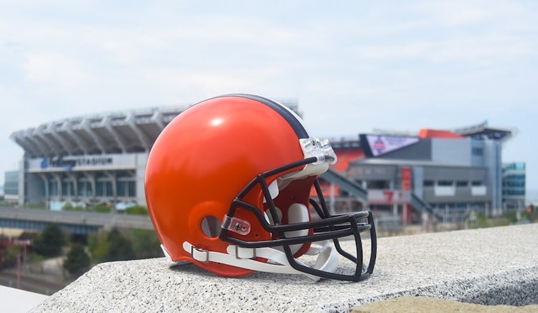 Browns Slide Back To No. 9, Stockpile Draft Ammo In Chiefs Deal
