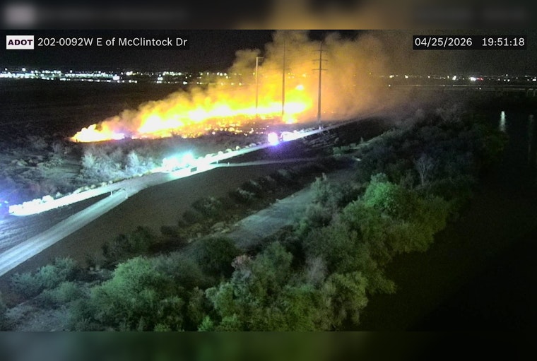 Brush Fire Chokes Loop 202 Near McClintock, Drivers Creep Through Smoke