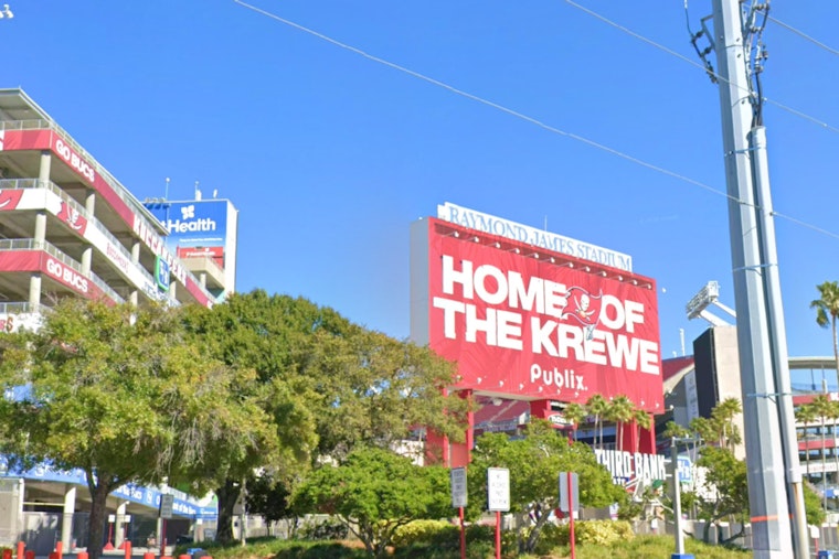 Bucs Call Timeout With Stadium Chiefs As Raymond James Clock Ticks