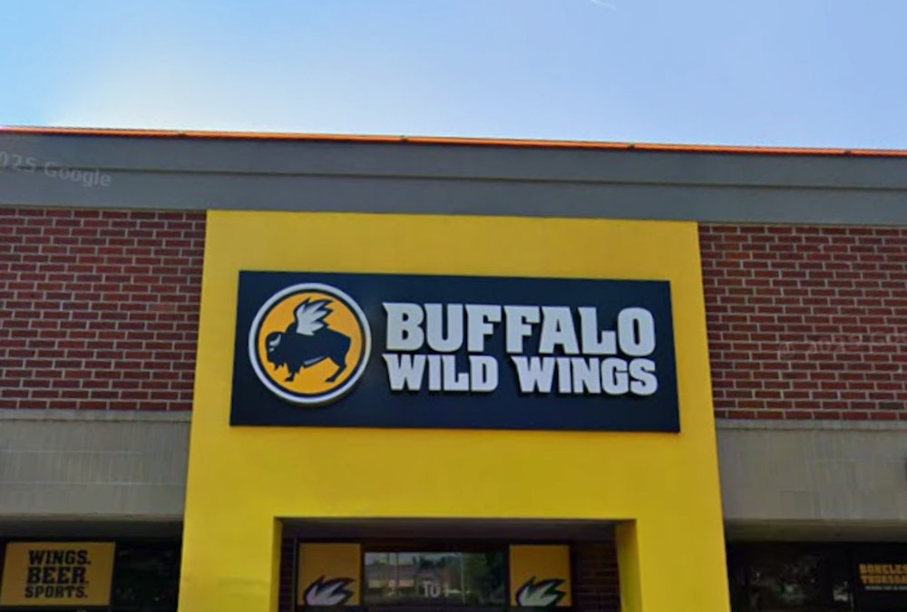 Buffalo Wild Wings Go Opening Next To Dunkin On Poplar