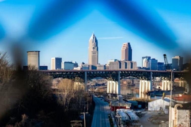 Built Strong Boot Camp Muscles Minority Contractors Into Cleveland’s Building Boom