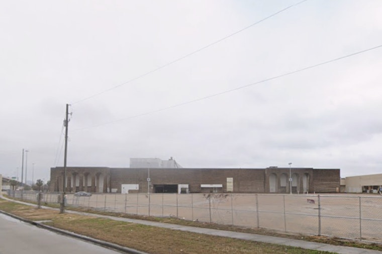 Bulldozers Gut Northwest Mall As Houston Bullet Train Dream Rumbles Back To Life