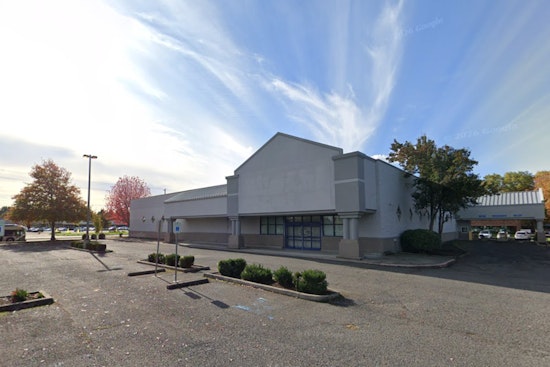 Burger Bedlam: In-N-Out’s Vancouver Debut Poised to Swamp Mill Plain