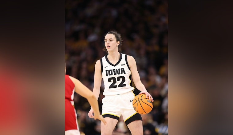 Caitlin Clark Still Runs The Show As Rookie Raven Johnson Takes The Heat In Indy