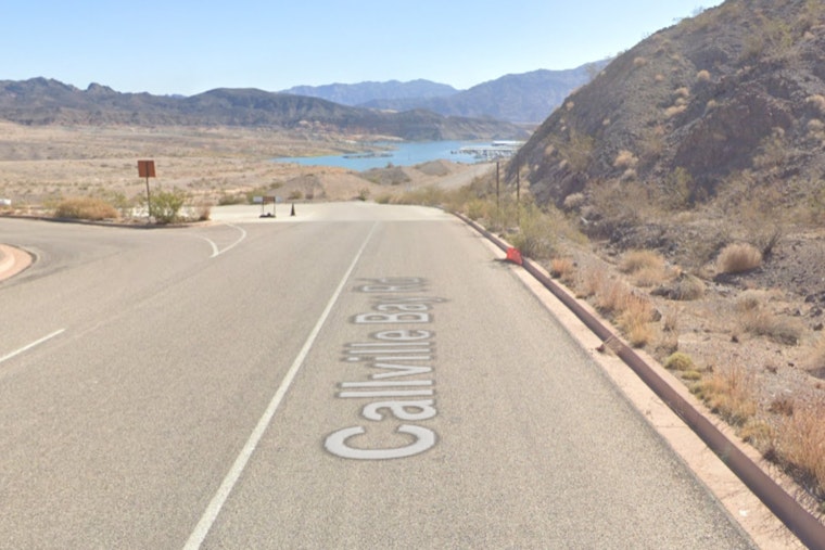 Callville Bay Boat Blast Leaves Two Badly Burned, Dog Dead On Lake Mead
