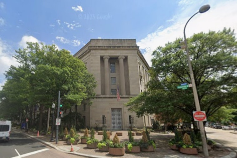 Cannabis Drug Companies Eye IPOs After DOJ Rescheduling