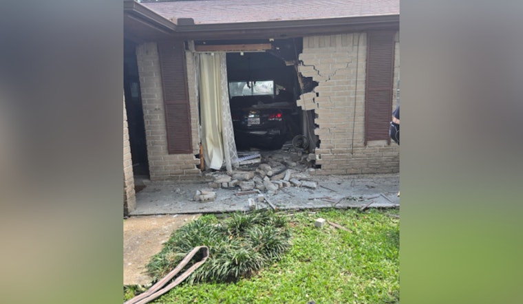 Car Crashes Into North Harris County Home, Triggers Major Marble Drive Traffic Mess