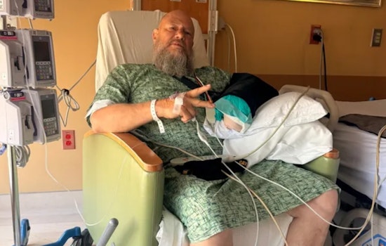 Carlsbad Carpenter’s Hand Nearly Hacked Off in Parking-Lot Machete Rage