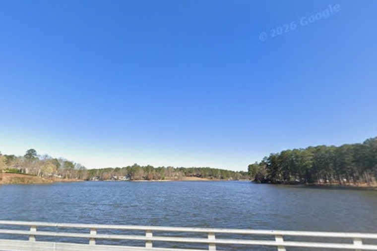 Cary Lake Tragedy as Man Pulled From Macgregor Downs Water