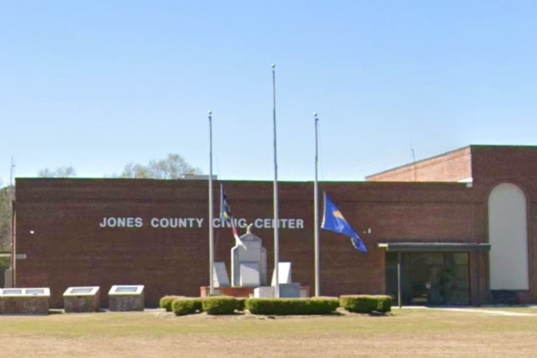 Cary Man Nabbed At CLT In Alleged Phone Scam Targeting Jones County Family