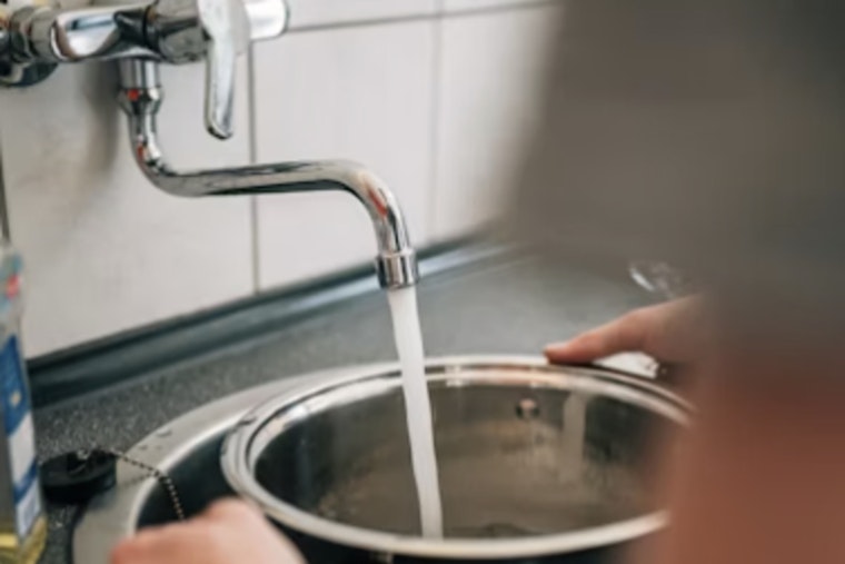 Castroville Water Chaos West-Side Taps Cut, Residents Told To Boil