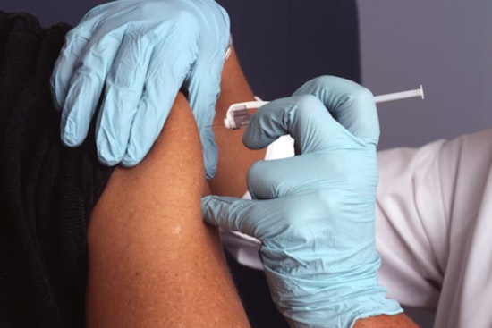 CDC Boss Hits Pause On Covid Vaccine Report As Hospitals Left Waiting