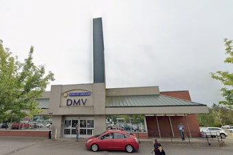 Cedar Hills Parking Lot Vanishes As 369 Apartments Roll In