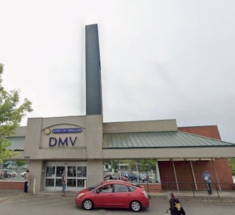 Cedar Hills Parking Lot Vanishes As 369 Apartments Roll In