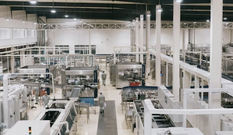 Central Ohio Factory Giants Quietly Put 15,700 Neighbors To Work