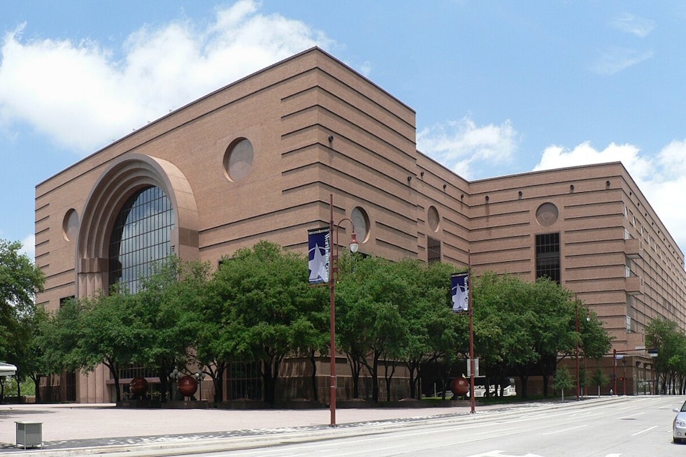 Charlotte’s Baton Boss Kwamé Ryan Lands Grammy Win and Gains Global Spotlight