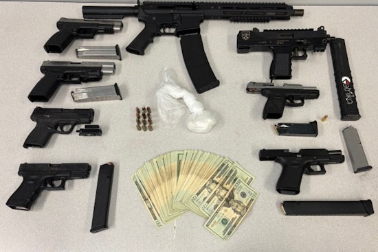 Chicago Gang Cops Bust Felon Loaded With Guns And Suspected Drugs