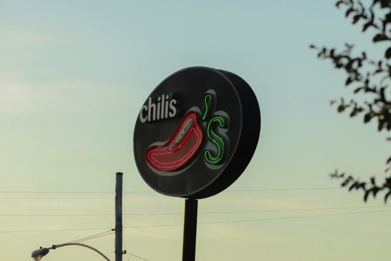 Chili's Touches Down Past TSA In IAH Terminal E