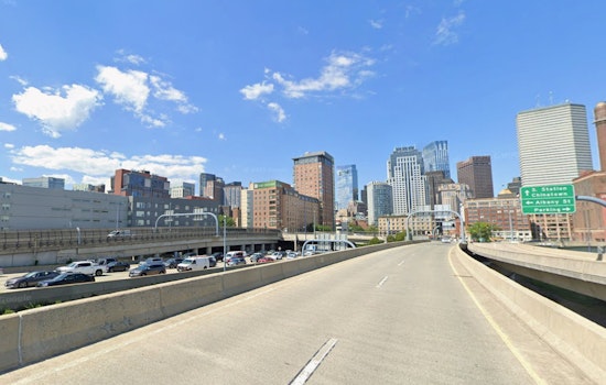 Chilly Gusts And Light Sprinkles Greet Boston’s Marathon Monday