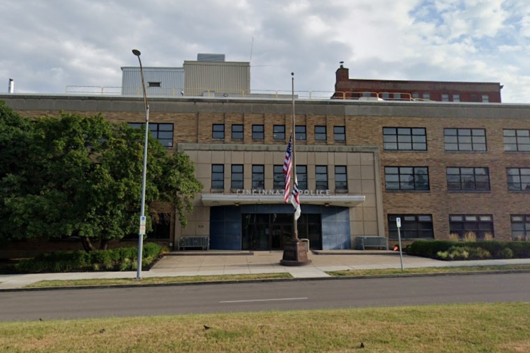 Cincy Negotiator Talks Down Armed Man Near Sands Montessori