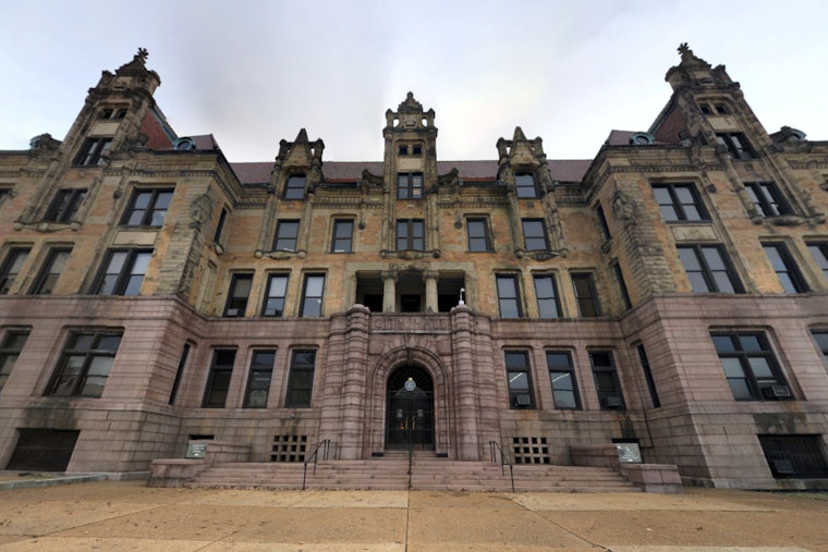 City Hall Snatches St. Louis Sheriff Pick From Governor's Grip