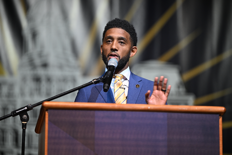City Hall Stunner: Mayor Scott Pops Up as ‘Endorser’ at Bates Fundraiser