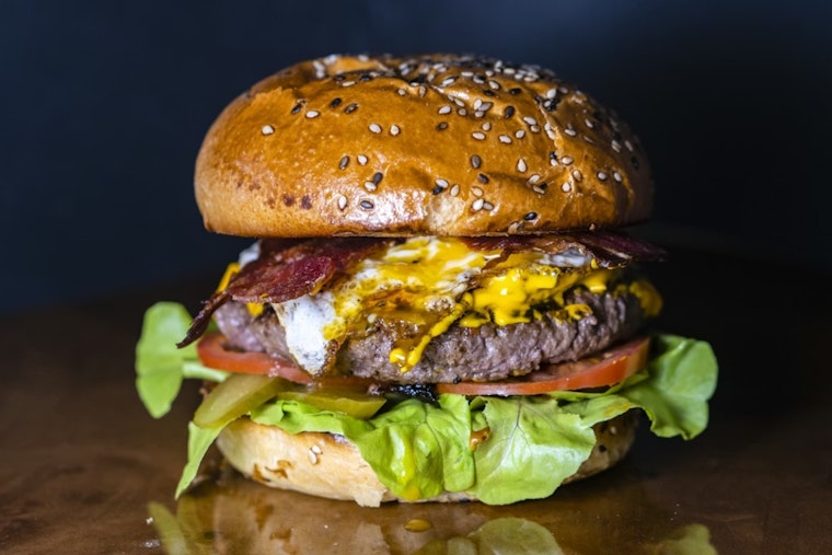 Cleveland Burger Lovers Get Grilled By Beef Price Surge