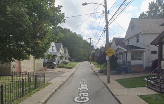 Cleveland Firefighters Charge Into Deadly Smoke On Garden Avenue
