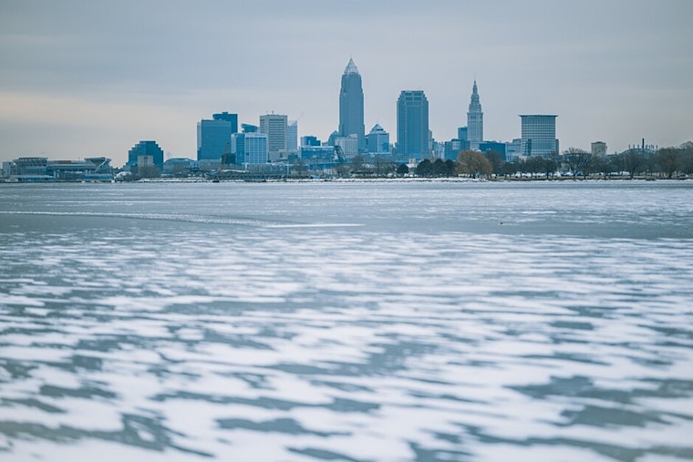 Cleveland Shivers Under Freeze Alert as Winds Howl and Snow Teases