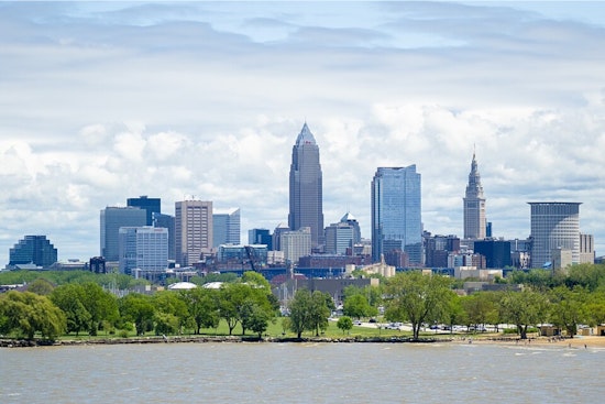 Cleveland’s Spring Sizzler: Warm Sunday Turns Windy Before Storms Roll In
