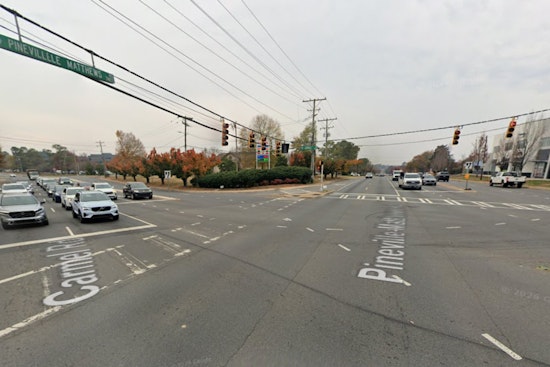 CMPD Cruiser Smashed In South Charlotte Crash That Leaves Four Hurt