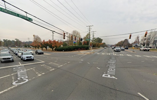 CMPD Cruiser Smashed In South Charlotte Crash That Leaves Four Hurt