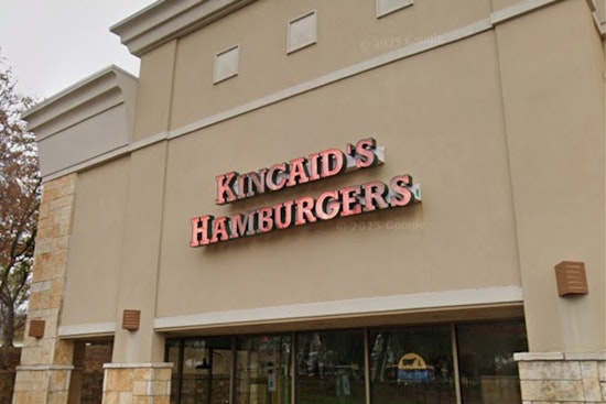 Colonial’s 80th Turns Into Burger Bash As Kincaid’s Hits The Fairway
