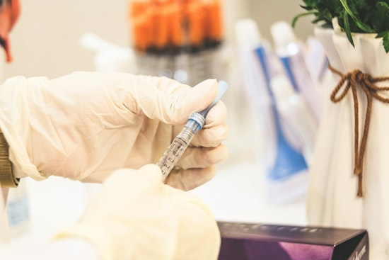 Columbia Scientist Gambles On Spinal Gene Shots To Beat His Family's ALS Curse