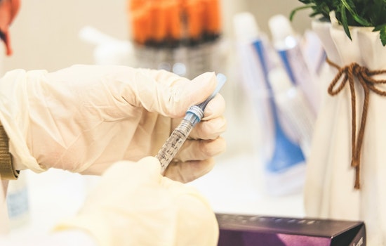 Columbia Scientist Gambles On Spinal Gene Shots To Beat His Family's ALS Curse