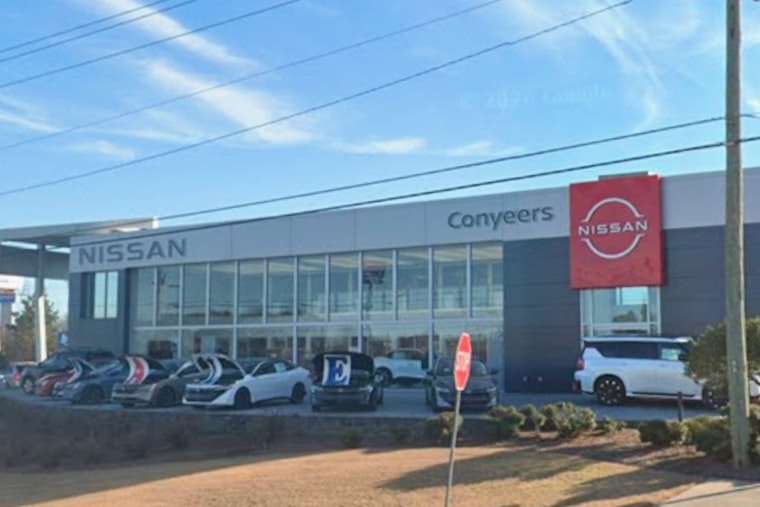 Conyers Nissan Showroom Spat Ends In Bloody Stabbing Bust