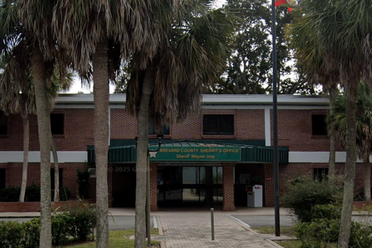 Cops: Brevard Mom Busted After Boy Talks To Neighbors Through Bathroom Window